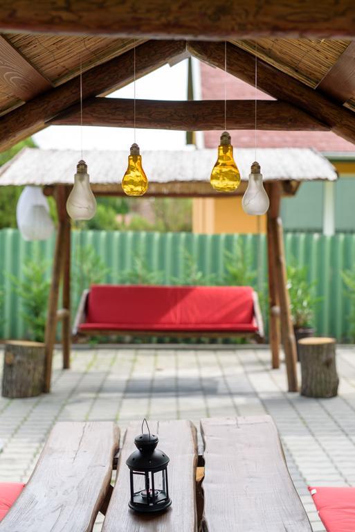Zöldbarát Vendégház Nyíregyháza Esterno foto